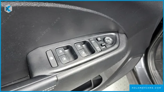 HYUNDAI VENUE 1.6 MODERN PLUS