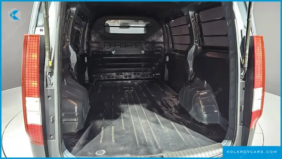 HYUNDAI STARIA L3.5 CARGO 3-SEATER