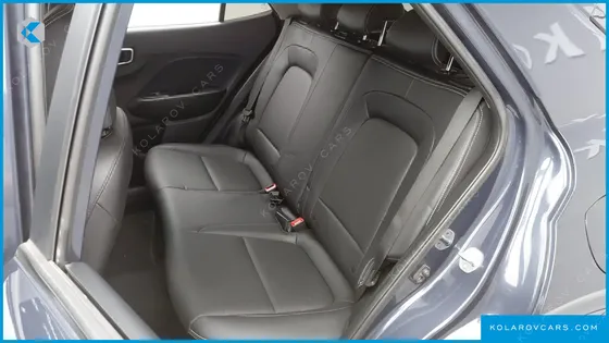 HYUNDAI VENUE 1,6 PREMIUM
