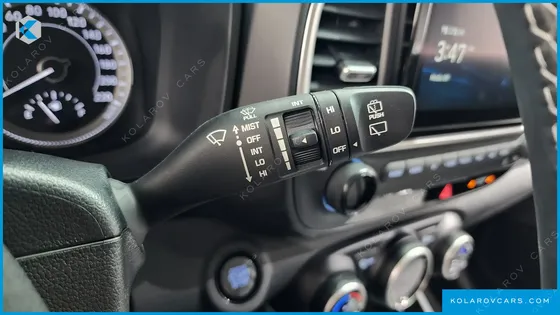 HYUNDAI VENUE 1.6 SMART