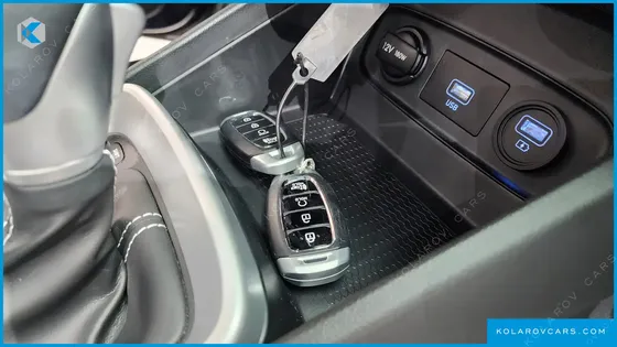 HYUNDAI VENUE 1.6 SMART