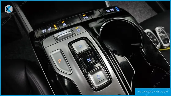 HYUNDAI TUCSON DIESEL 2.0 2WD