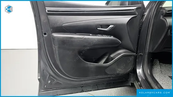 HYUNDAI TUCSON DIESEL 2.0 2WD