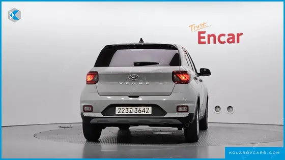HYUNDAI VENUE 1,6 PREMIUM
