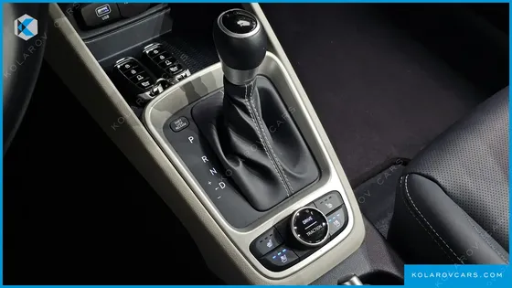 HYUNDAI VENUE 1,6 PREMIUM