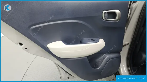 HYUNDAI VENUE 1,6 PREMIUM