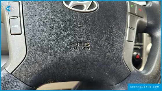 HYUNDAI STAREX 12-SEATER WAGON