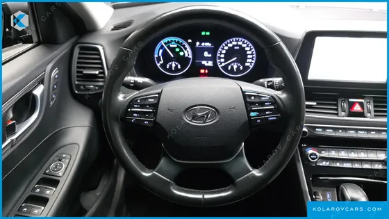 HYUNDAI GRANDEUR EXCLUSIVE