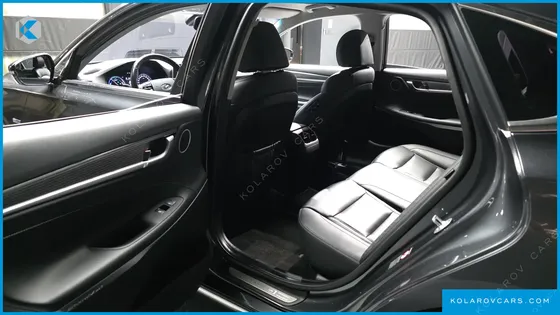 HYUNDAI GRANDEUR EXCLUSIVE