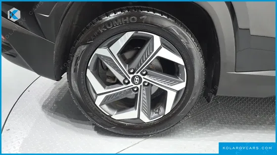 HYUNDAI TUCSON DIESEL 2.0 2WD