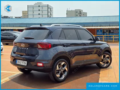 HYUNDAI VENUE 1.6 FLUX