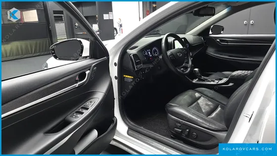HYUNDAI GRANDEUR EXCLUSIVE