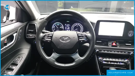 HYUNDAI GRANDEUR EXCLUSIVE
