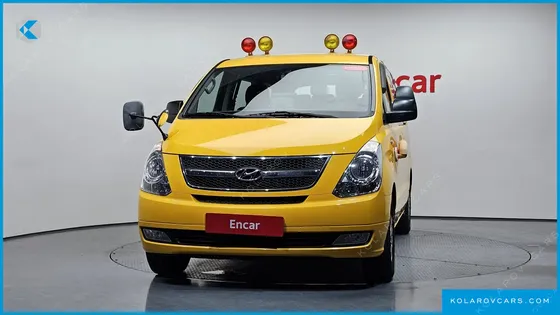 HYUNDAI STAREX GUARD CAR OF CHILDREN