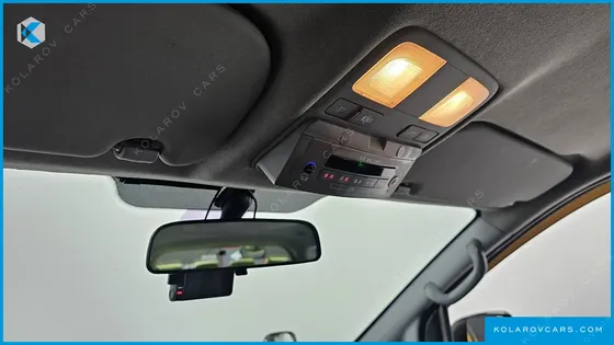 HYUNDAI STAREX GUARD CAR OF CHILDREN