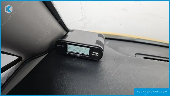 HYUNDAI STAREX GUARD CAR OF CHILDREN