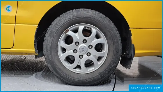 HYUNDAI STAREX GUARD CAR OF CHILDREN
