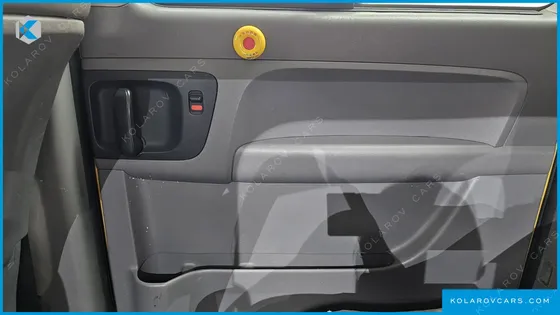 HYUNDAI STAREX GUARD CAR OF CHILDREN