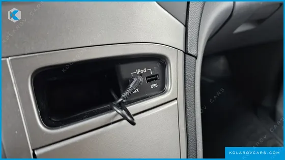 HYUNDAI STAREX GUARD CAR OF CHILDREN