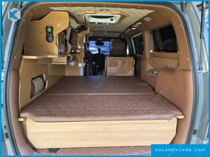HYUNDAI STAREX 4WD CAMPING CAR