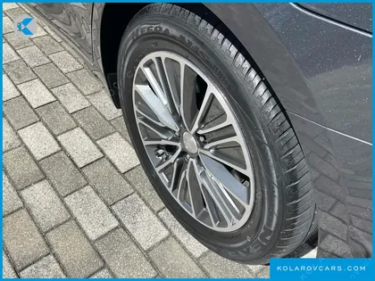 HYUNDAI GRANDEUR EXCLUSIVE