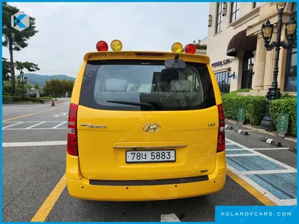 HYUNDAI STAREX 4WD GUARD CAR OF CHIDREN