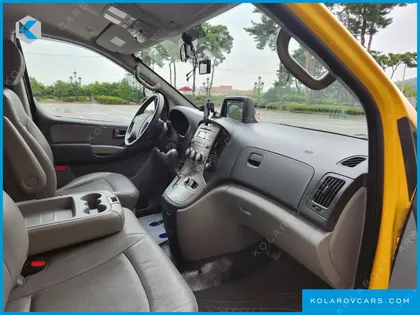 HYUNDAI STAREX 4WD GUARD CAR OF CHIDREN