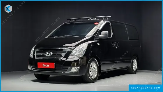 HYUNDAI STAREX 5-SEATER VAN