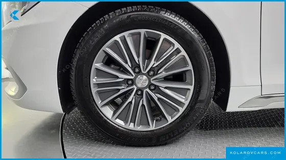 HYUNDAI GRANDEUR EXCLUSIVE