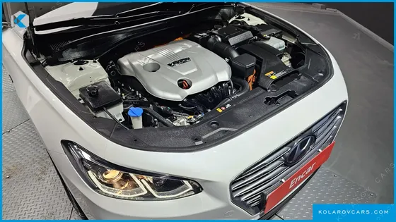 HYUNDAI GRANDEUR PREMIUM