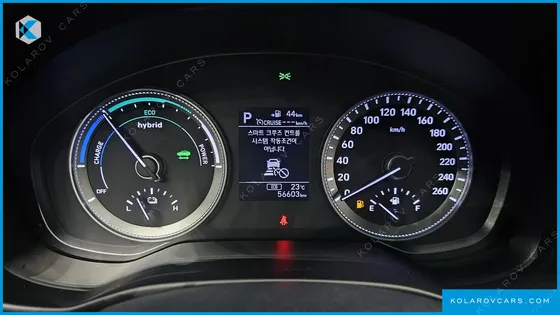 HYUNDAI GRANDEUR PREMIUM