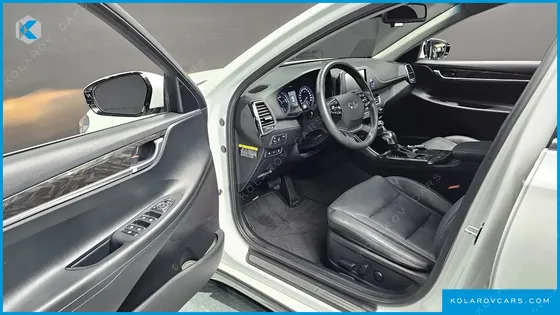 HYUNDAI GRANDEUR PREMIUM