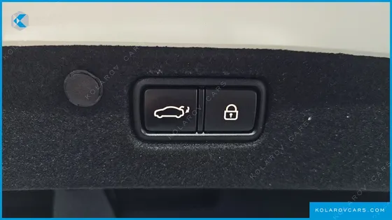 HYUNDAI GRANDEUR PREMIUM