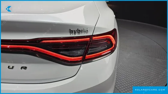 HYUNDAI GRANDEUR PREMIUM
