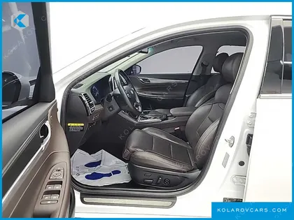HYUNDAI GRANDEUR EXCLUSIVE