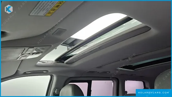 HYUNDAI STAREX 11-SEATER WAGON HVX