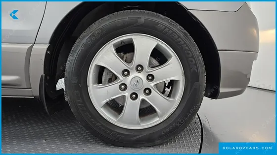 HYUNDAI STAREX 11-SEATER WAGON HVX