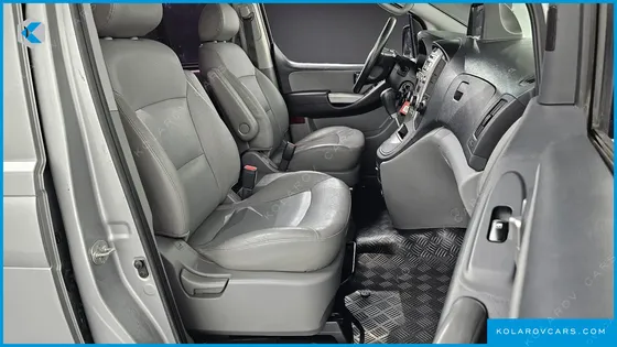 HYUNDAI STAREX 11-SEATER WAGON HVX