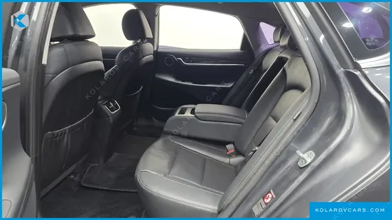 HYUNDAI GRANDEUR PREMIUM