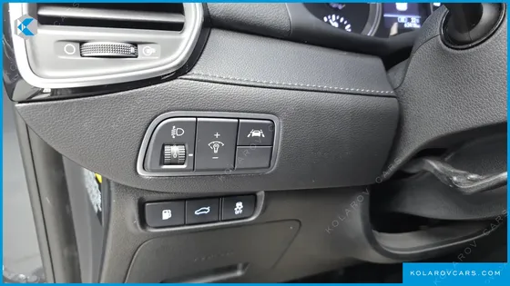 HYUNDAI GRANDEUR PREMIUM