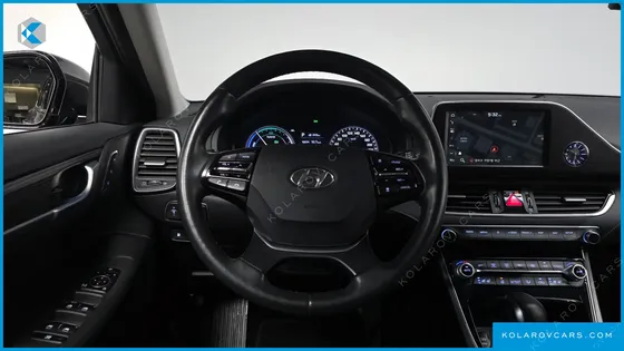HYUNDAI GRANDEUR EXCLUSIVE