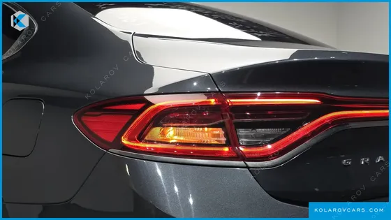 HYUNDAI GRANDEUR EXCLUSIVE