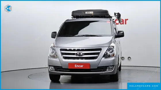 HYUNDAI STAREX 11-SEATER WAGON