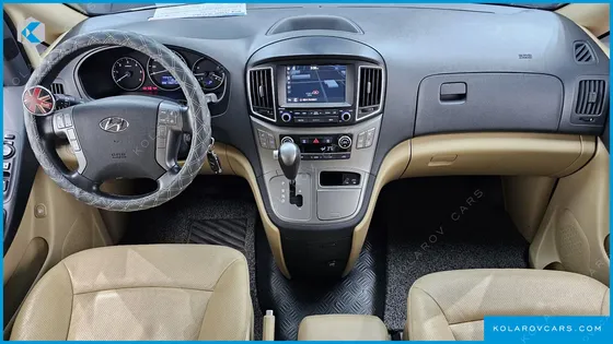 HYUNDAI STAREX 11-SEATER WAGON