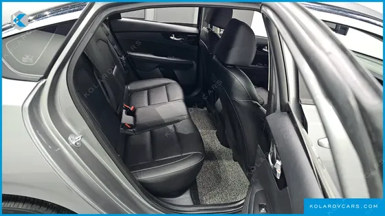 KIA K3 1.6
