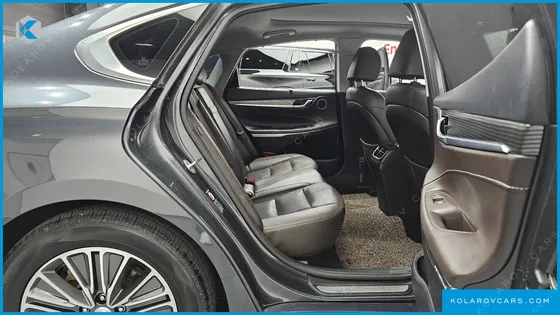 HYUNDAI GRANDEUR EXCLUSIVE