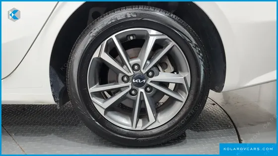 KIA K3 1.6