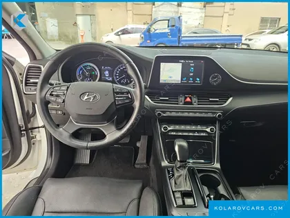 HYUNDAI GRANDEUR EXCLUSIVE