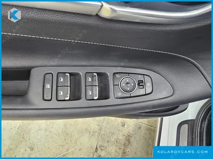 HYUNDAI GRANDEUR EXCLUSIVE