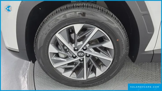 HYUNDAI TUCSON GASOLINE 1.6 TURBO 2WD